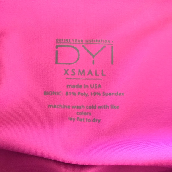 NWT Signature High Waisted Crop Leggings - Picture 5 of 7